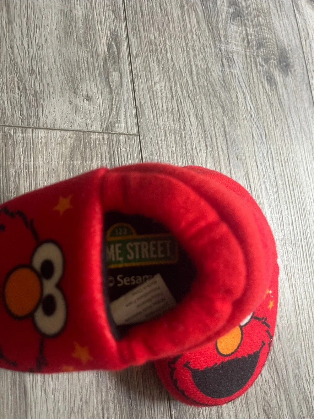 Kids Red Elmo Slip-On Slippers (XS-4)